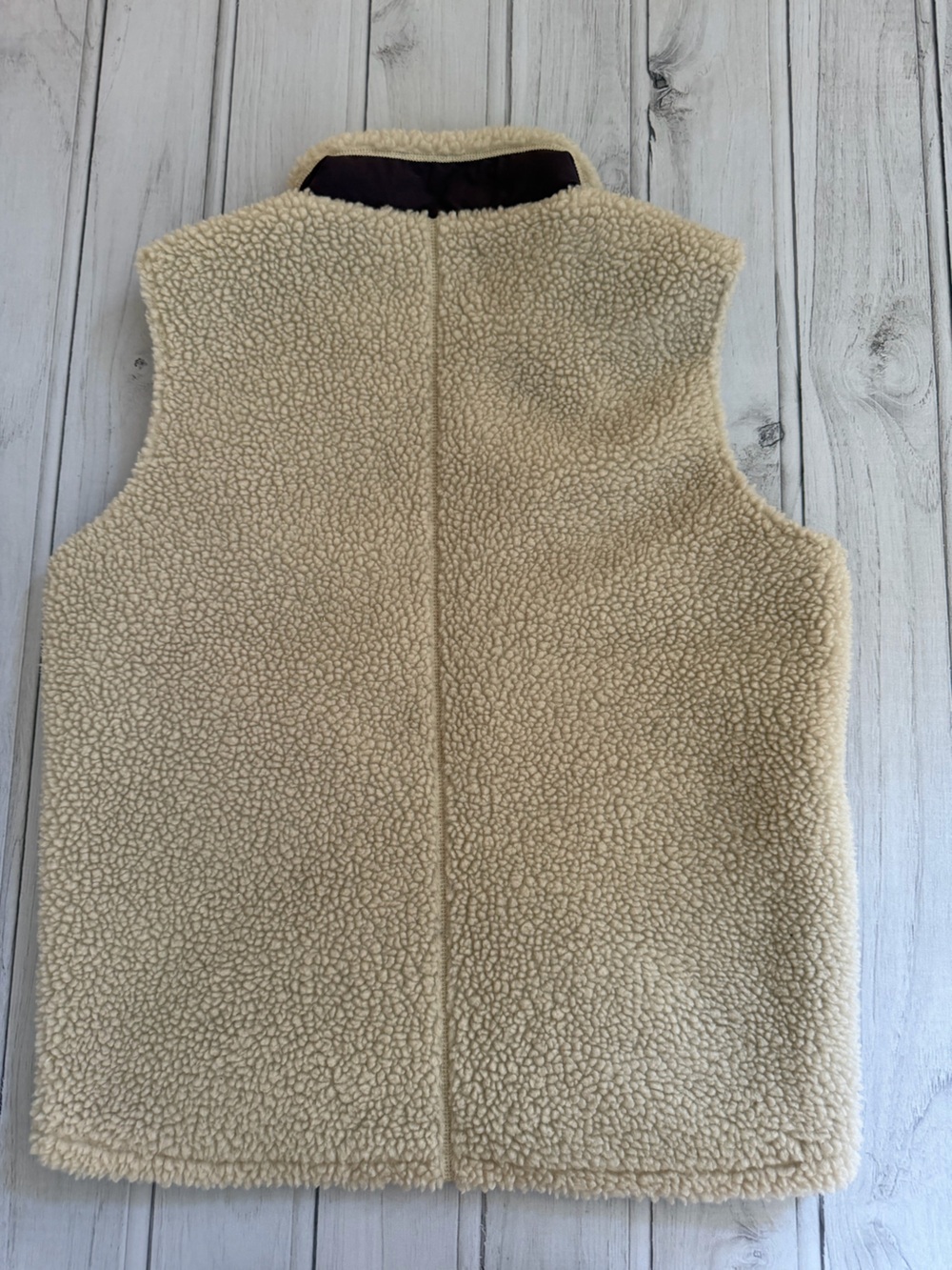 Kids Patagonia Retro-X 65619 tan purple Sherpa fleece vest. Size youth  XL - Picture 4 of 12